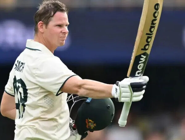 ඔස්ට්‍රේලියානු නායක Steve Smith ආබාධයකට ලක්වෙයි