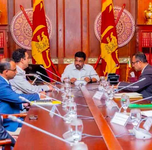 ජනපති සහ IMF නියෝජිතයන් අතර සාකච්ඡාවක්