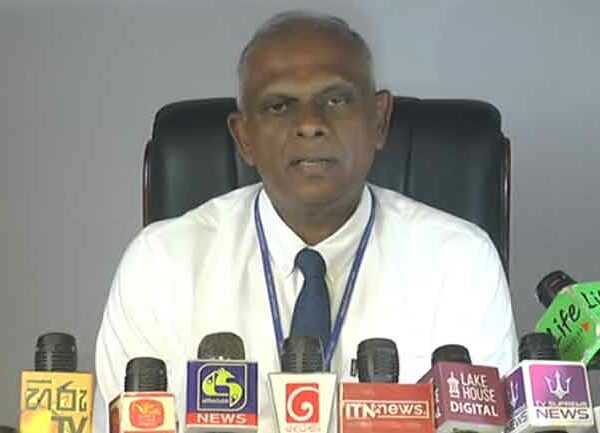 මාස 6ට රේගුවේ ආදායම රුපියල් ට්‍රිලියනය ඉක්මවයි